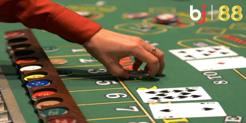 Hướng Dẫn Đặt Cược Và Theo Dõi Ván Bài Baccarat Tại BJ88